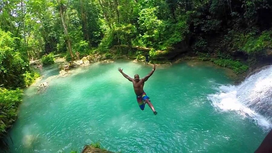 Montego Bay: Blue Hole, Dunn’s River, and Reggae Hill Tour - Key points to know before booking