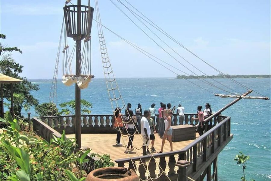 Montego Bay: Bob Marley's Nine Mile Admission & Guided Tour - The Ethiopian Orthodox Church and the mausoleum