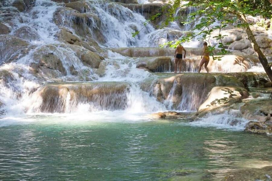 Montego Bay: Chuck Norris Falls & Dunn's River Falls Tour - The ride along Jamaica’s north coast