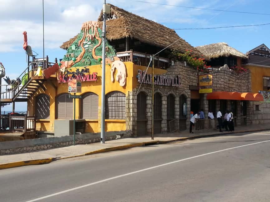 Montego Bay Excursion and Beach - The local food market shows everyday Montego Bay