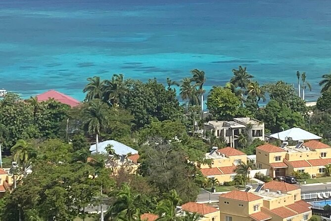 Montego bay Highlight Tour - Montego Bay markets, food, and local shopping