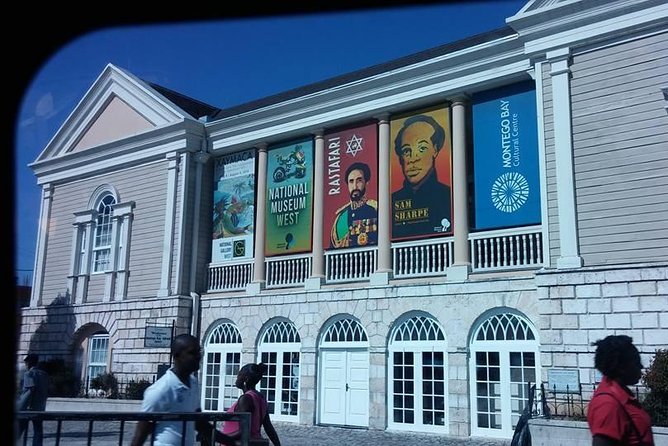 Montego Bay Highlights Tour from Montego Bay - Residential Montego Bay and everyday local life