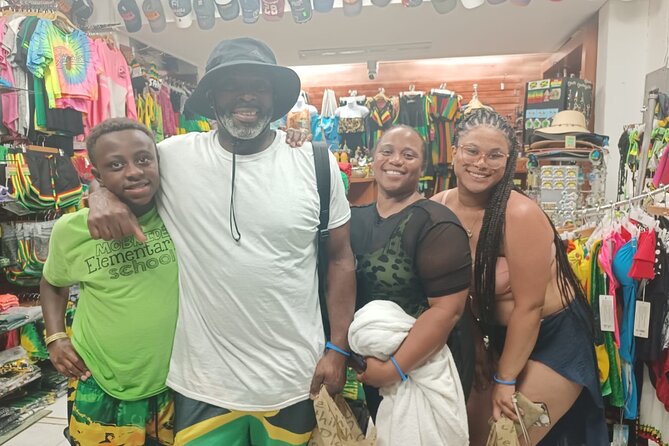 Montego Bay Hip Strip Shopping and Margaritaville - Shopping the Hip Strip for Jamaican gifts