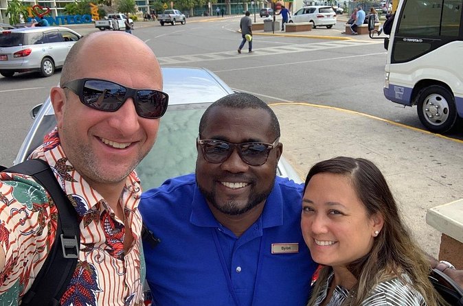 Montego Bay Hotels Airport Private Transfer - The human side of the service