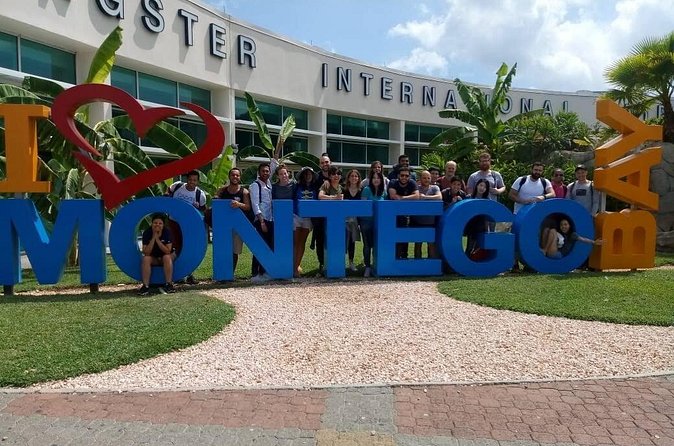 Montego Bay Hotels Private Airport Transfer from Montego Bay(MBJ) - What the four-out-of-five score tells you