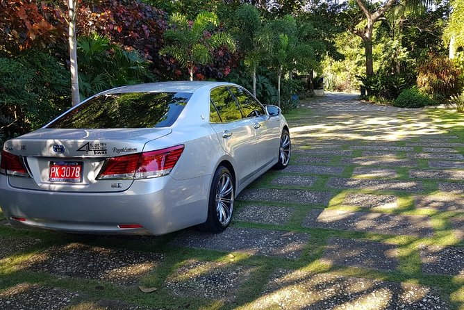 Montego Bay Hotels Private Transfer - Communication is the one weak spot