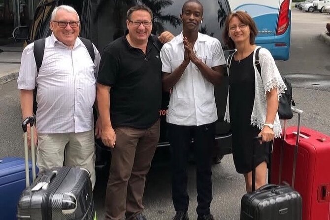 Montego Bay Jamaica Airport Transfer to Montego Bay and Falmouth - The 30 to 45 minute ride to Montego Bay or Falmouth