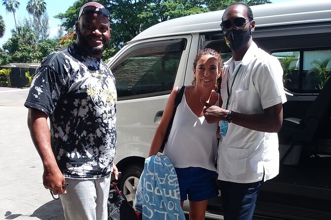 Montego Bay Jamaica MBJ Airport Transfer to Hotels in Montego Bay - The value of $16.50 per person