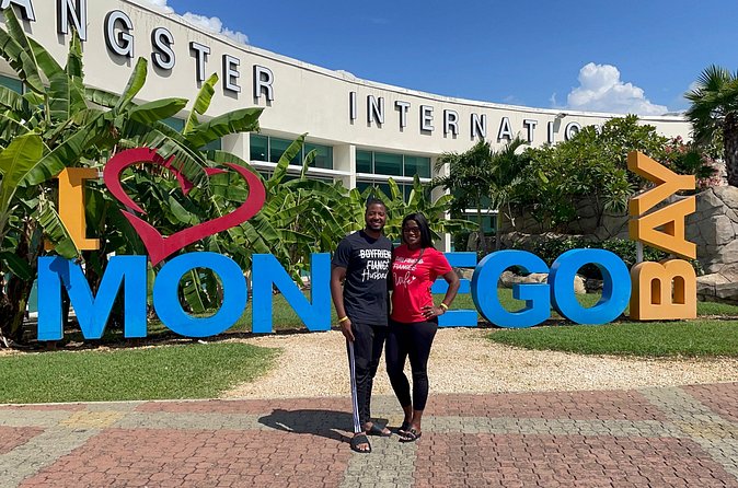 Montego Bay Private Taxi & Airport Transfers - The hotel drop-off and the return journey
