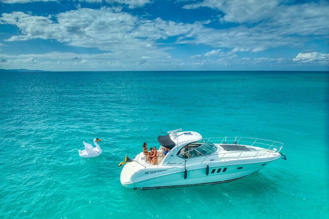 Montego Bay Private Yacht Tour with Open Bar and Lunch - A private morning on Montego Bay