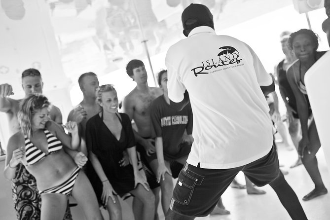 Montego Bay Reggae Sunset Catamaran Cruise - What happens around the dock and transfers