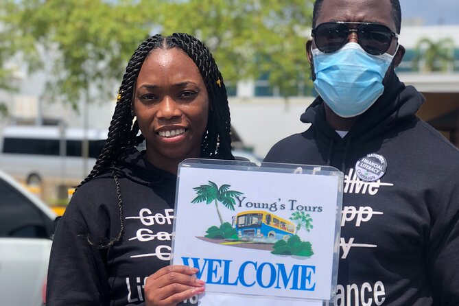 Montego Bay Roundtrip Luxury Transfer with Lounge Access - Meeting the Youngs Tour driver