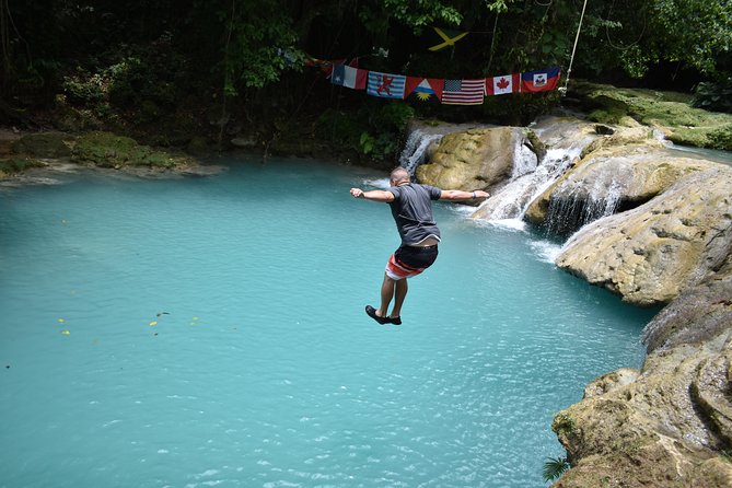 Montego Bay Shore Excursion: Blue Hole & Secret Falls Tour plus Shopping - The Blue Hole visit, step by step