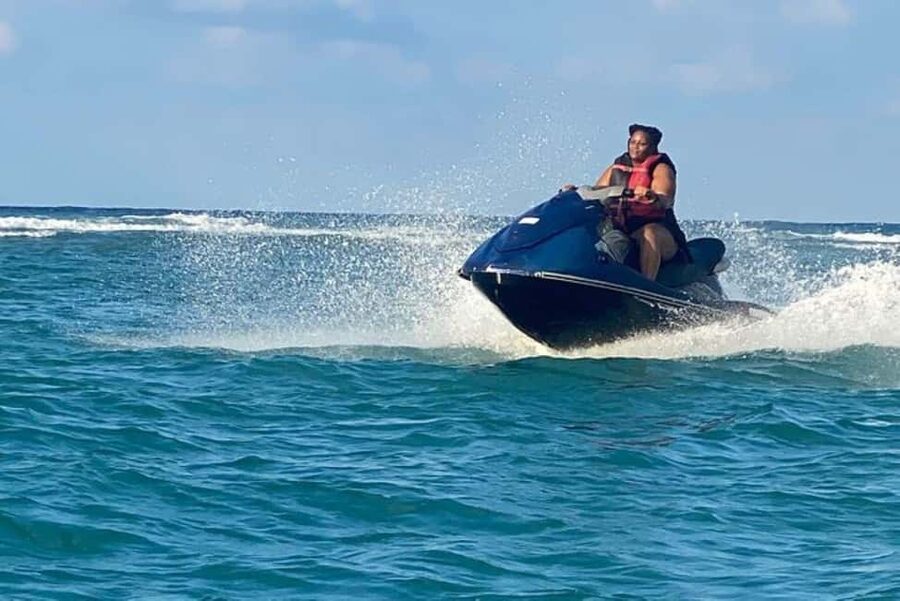 Montego Bay Thrilling Watersports Adventure Packages - Parasailing 200 feet above the sea