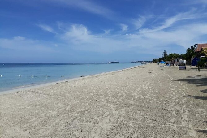 Negril 7 Miles Beach and Rick's Cafe Tour - Rick’s Café and the 35-foot cliff