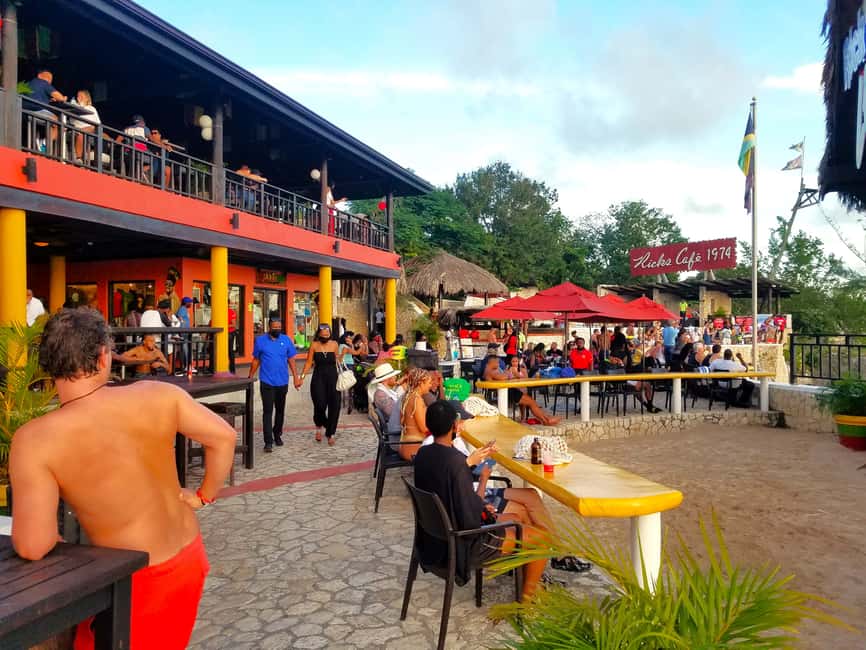 Negril Beach Experience & Rick's Cafe from Montego Bay - FAQ