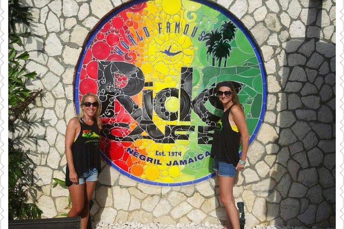 Negril Seven Miles Beach & Rick's Cafe - Leaving Montego Bay With a Private Driver