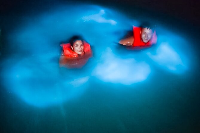 Night Tour-Luminating Blue Lagoon Waters - The optional swim and glowing photographs