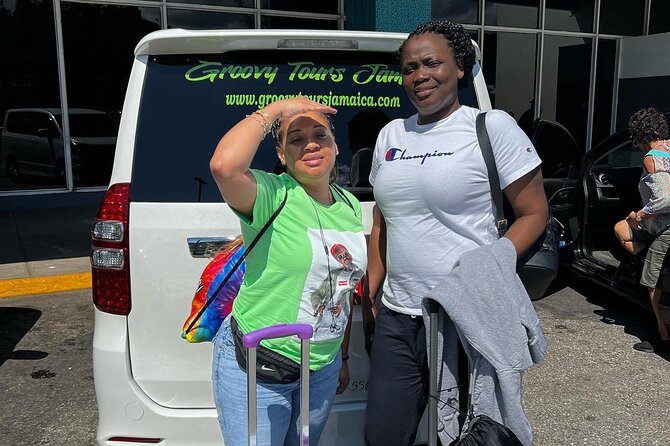 Ocean Coral Spring & Ocean Eden Bay Montego Bay Airport Transfer - What the airport meeting is really like