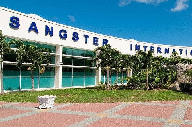 Ocean Coral Spring/Ocean Eden Bay Private Airport Transfer - Return trips and small personal touches