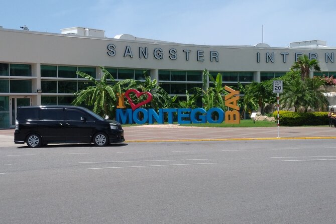 Ocho Rios Private Airport Transfer - Booking details that can save you trouble