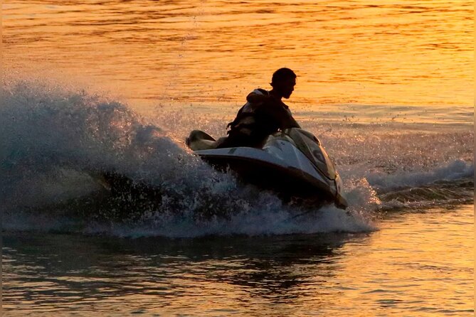 Parasailing & Jetski Water Activities in Montego Bay - Two very different ways to see Montego Bay