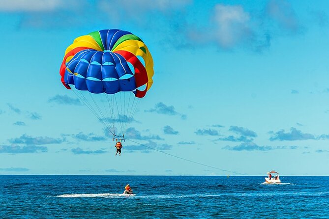 Parasailing & Jetski Water Activities in Montego Bay - Rising 200 feet for the parasailing session
