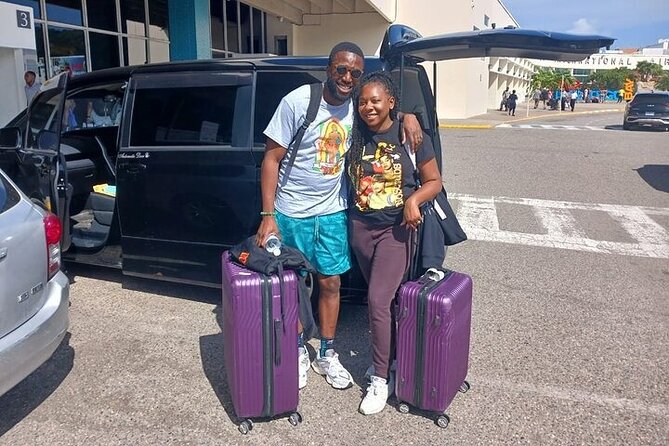 Private Airport Transfer from Montego Bay Airport to your Hotel - A calm start for hotels, villas, and Airbnbs