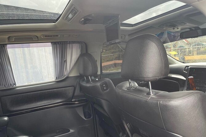 Private airport Transfer from Montego Bay To Negril - Rick’s Cafe and Seven Mile Beach Are Separate Plans