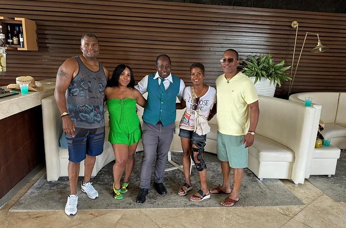 Private Airport Transfer Montego Bay Airport to Negril (One-Way) - Kenroy and the value of a familiar local driver
