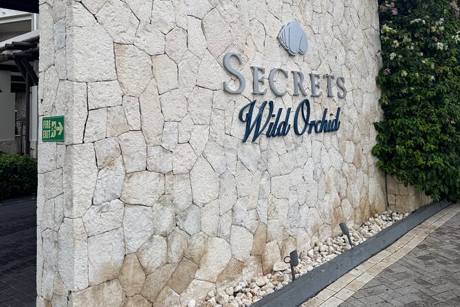 Private Airport Transfers To Montego Bay Hotels - Booking, cancellation, and timing details