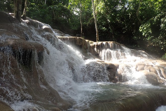 [PRIVATE] Dunn's River Falls, Blue Hole & Secret Falls w/Entrance - The private ride from Montego Bay