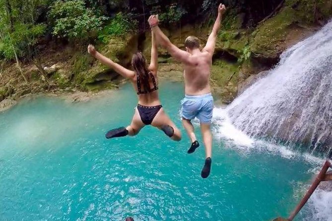 [PRIVATE] Dunn's River Falls, Blue Hole & Secret Falls w/Entrance - Is $215.43 per person a fair price?