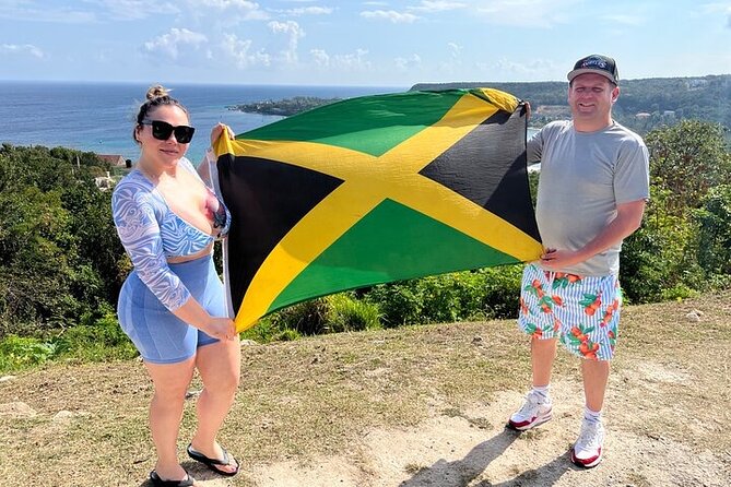Private fun fill tour from Montego Bay to dunns river & blue hole - Why the private guide makes a difference