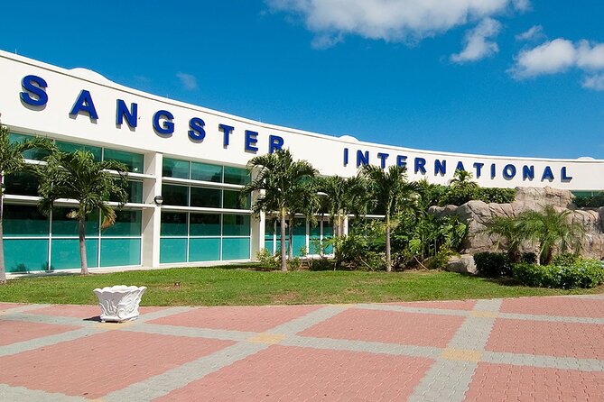 Private Montego Bay Airport Transfer to Montego Bay Hotels - Who should book this transfer?
