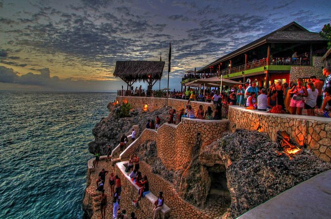 Private Negril Beach and Rick's Café from Montego Bay - Guides make the private format worthwhile