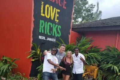 Private Negril Beach & Rick’s Cafe Sunset Tour