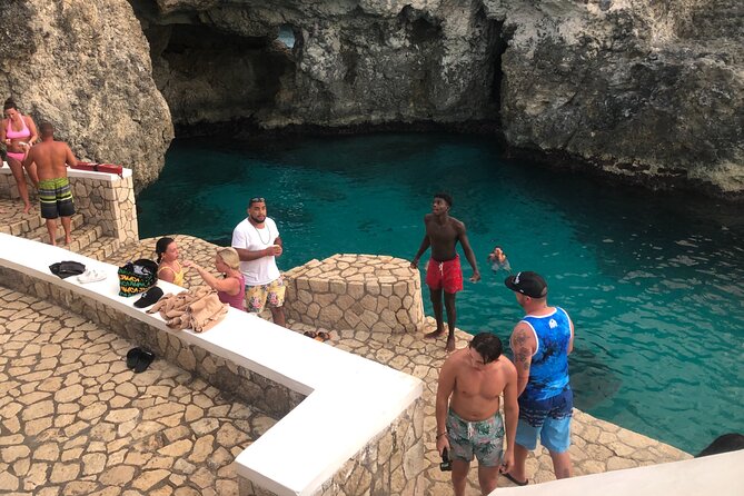 Private Negril DayTrip from Montego Bay Rick’s Café, 7 Mile Beach - Key points at a glance