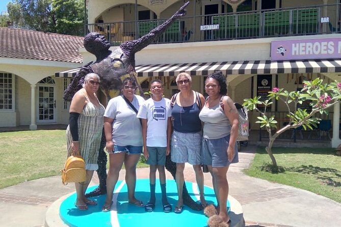 Private One-Way and Roundtrip Airport Transfer to Montego Bay Hotels - How long should you allow?