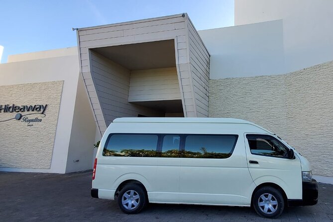 Private Round Trip Airport Transfer from Montego Bay to Negril - What the private vehicle means for your group
