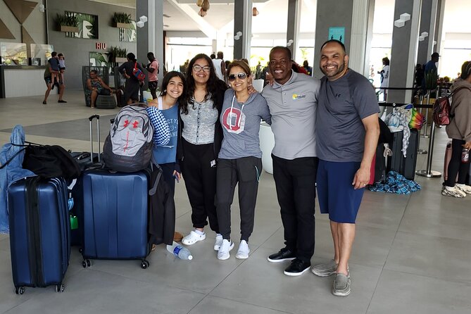 Private Round Trip Airport Transfer from Montego Bay to Ocho Rios - Who will like this airport transfer most