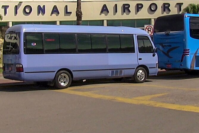 Private Roundtrip Airport Transfer to Ocean Coral and Eden Bay - Booking details worth checking