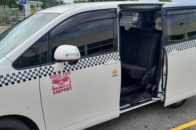 Private Roundtrip Sangster Airport to Montego Bay Hotels - What happens when you land