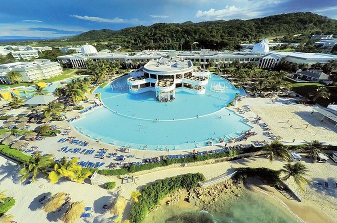 Private Sangster Airport Transfer to Grand Palladium Resort - Round-Trip Booking Removes the Departure-Day Scramble