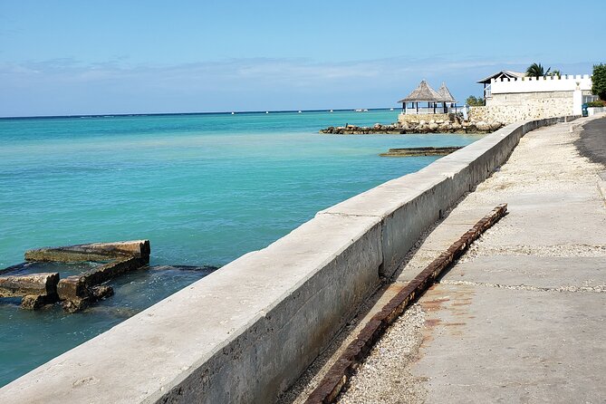 Private Sangsters Int. Airport Pickup to Montego Bay Resorts - Meeting your driver at Sangster International Airport