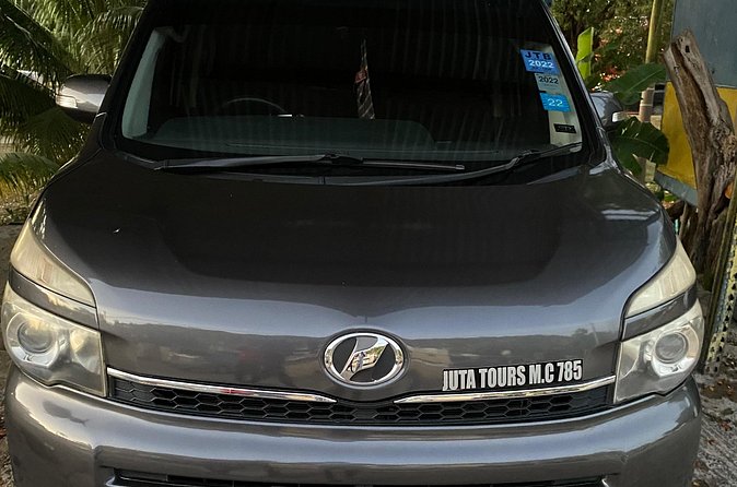 Private Sangsters Int. Airport Pickup to Montego Bay Resorts - What you learn on the way to your Montego Bay resort