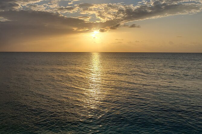 Private Sangsters Int. Airport Pickup to Montego Bay Resorts - A private, air-conditioned ride instead of a shared coach