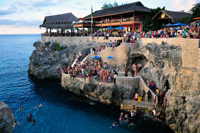Private Tour of Negril Beach and Sunset at Ricks Cafe - Rick’s Cafe and the West End sunset