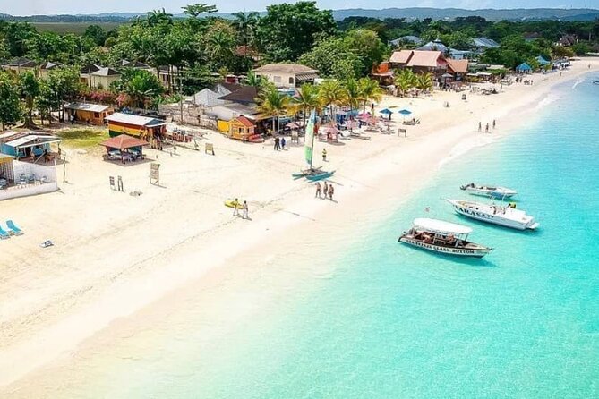 Private Tour of Negril Beach and Sunset at Ricks Cafe - Margaritaville and Negril’s 7-Mile Beach