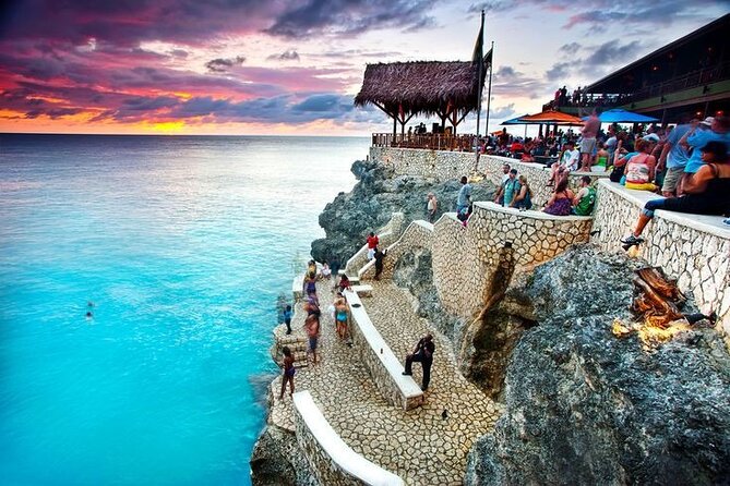 Private Transfer Airport to Montego bay Hotels in Jamaica - What the private format changes